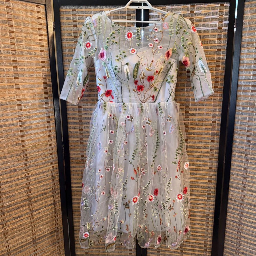 TS Couture Floral Embroidered Mesh Dress Womens 14 Gray Pink Lace Up Cocktail